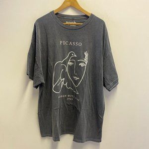Women's Black and Grey T-shirt